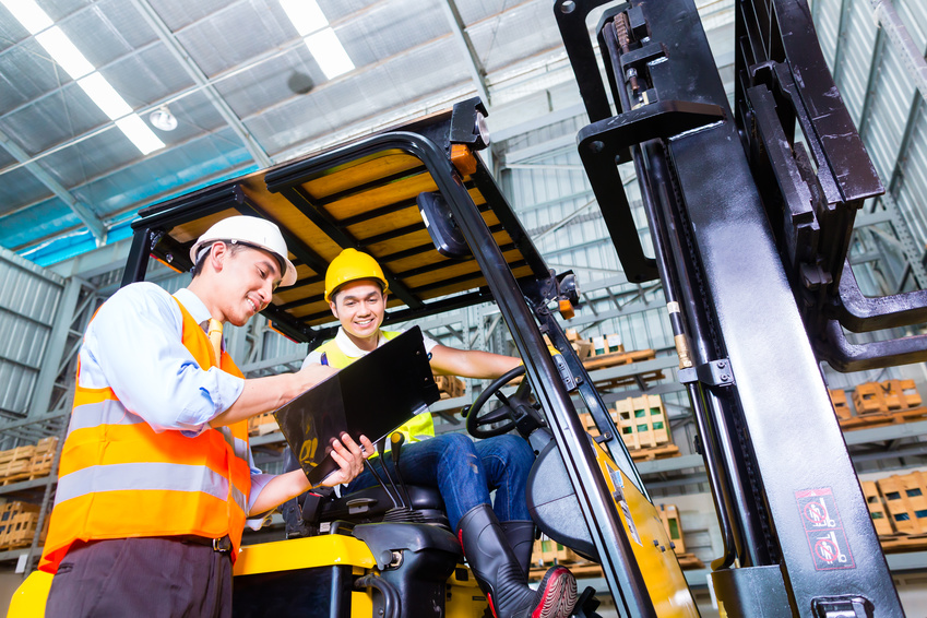 forklift training in warehouse