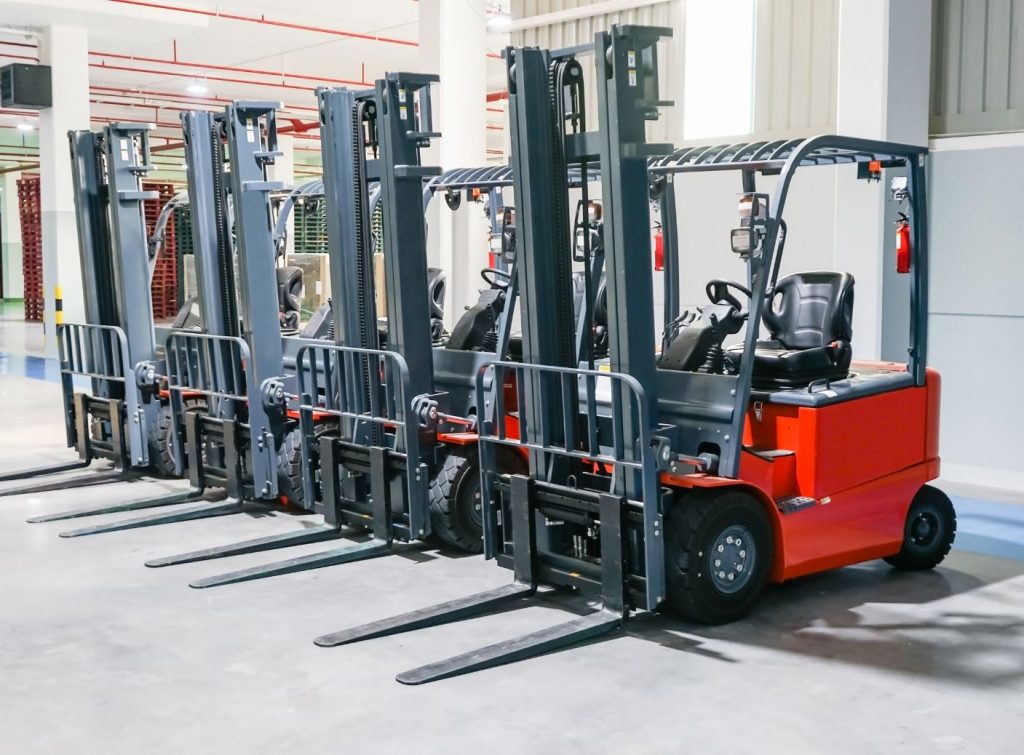 Common Uses for Forklifts in Business